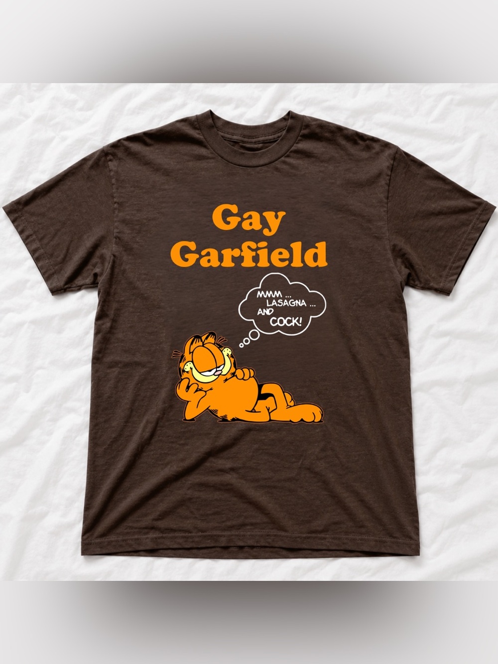Vintage Dark Brown Graphic Tee with Orange Garfield Print